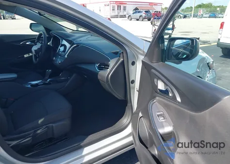 2020 Chevrolet Malibu Fwd Lt из США, поврежденный, VIN 1G1ZD5ST4LF094054